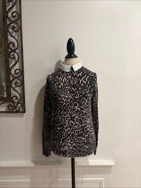 Cable & Gauge Leopard Print Long Sleeve Top with White Collar - Brown/Black